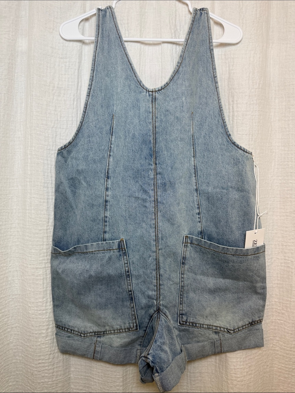 Zenana "The Weekend" Light Wash Denim Shortall Overalls Romper - NWT (S/M)